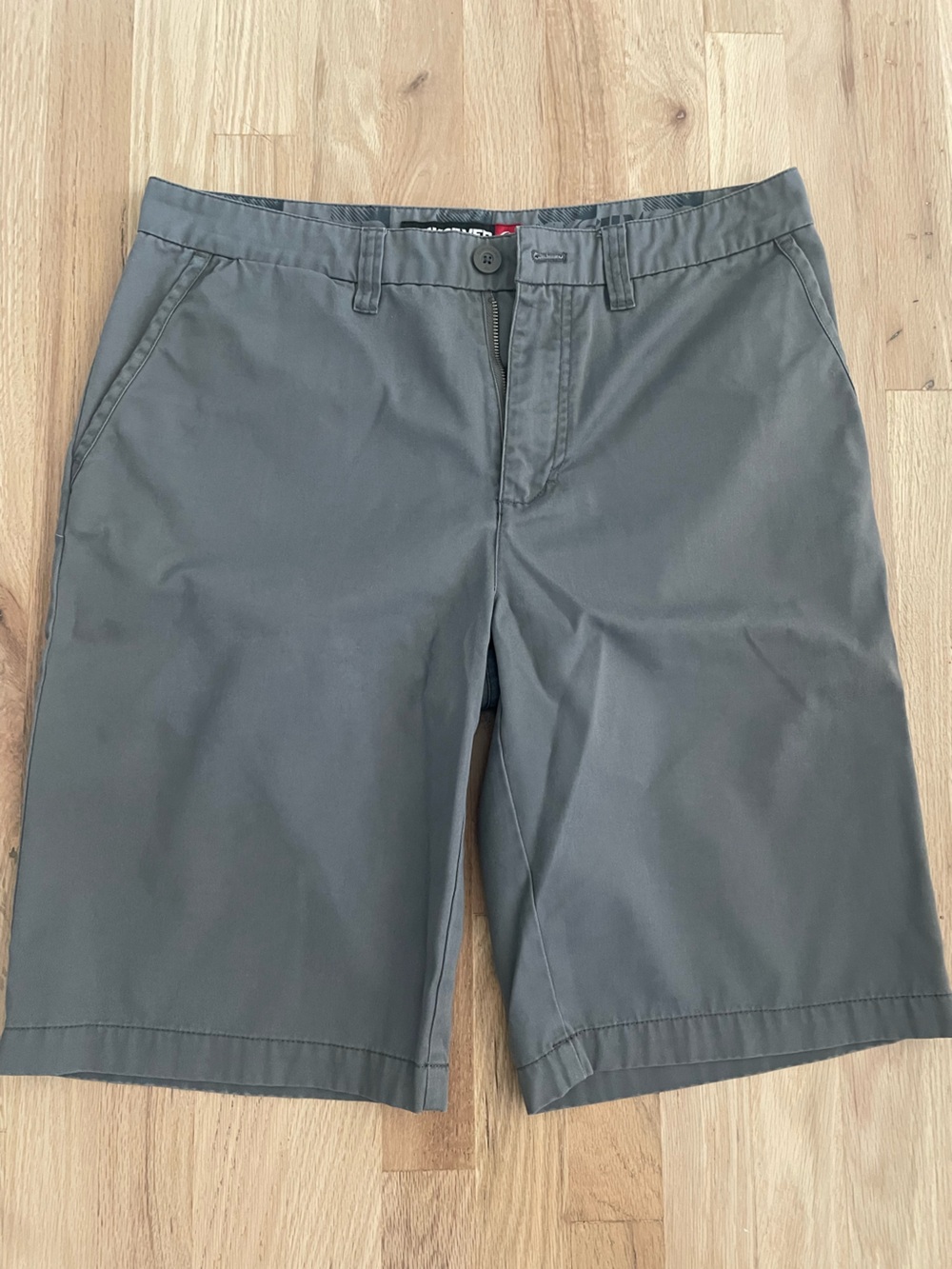 Quiksilver Men's Slate Gray Chino Shorts